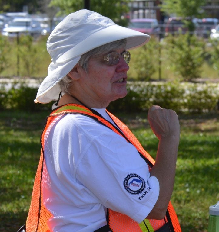 VIDEO: Fran Carlin-Rogers of CarFit shows how to measure a tire's tread ...