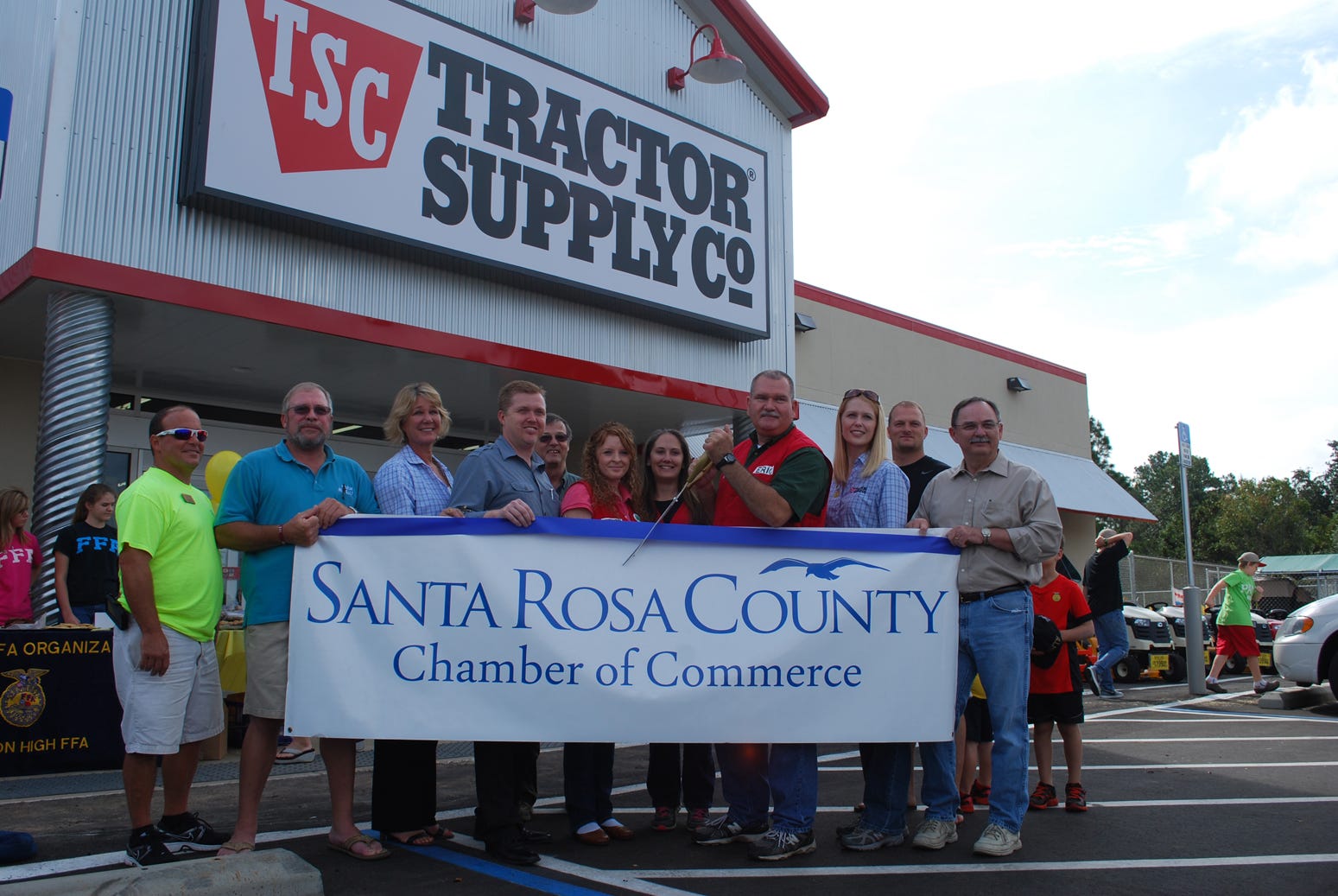 Tractor Supply's grand opening Santa Rosa Press Gazette