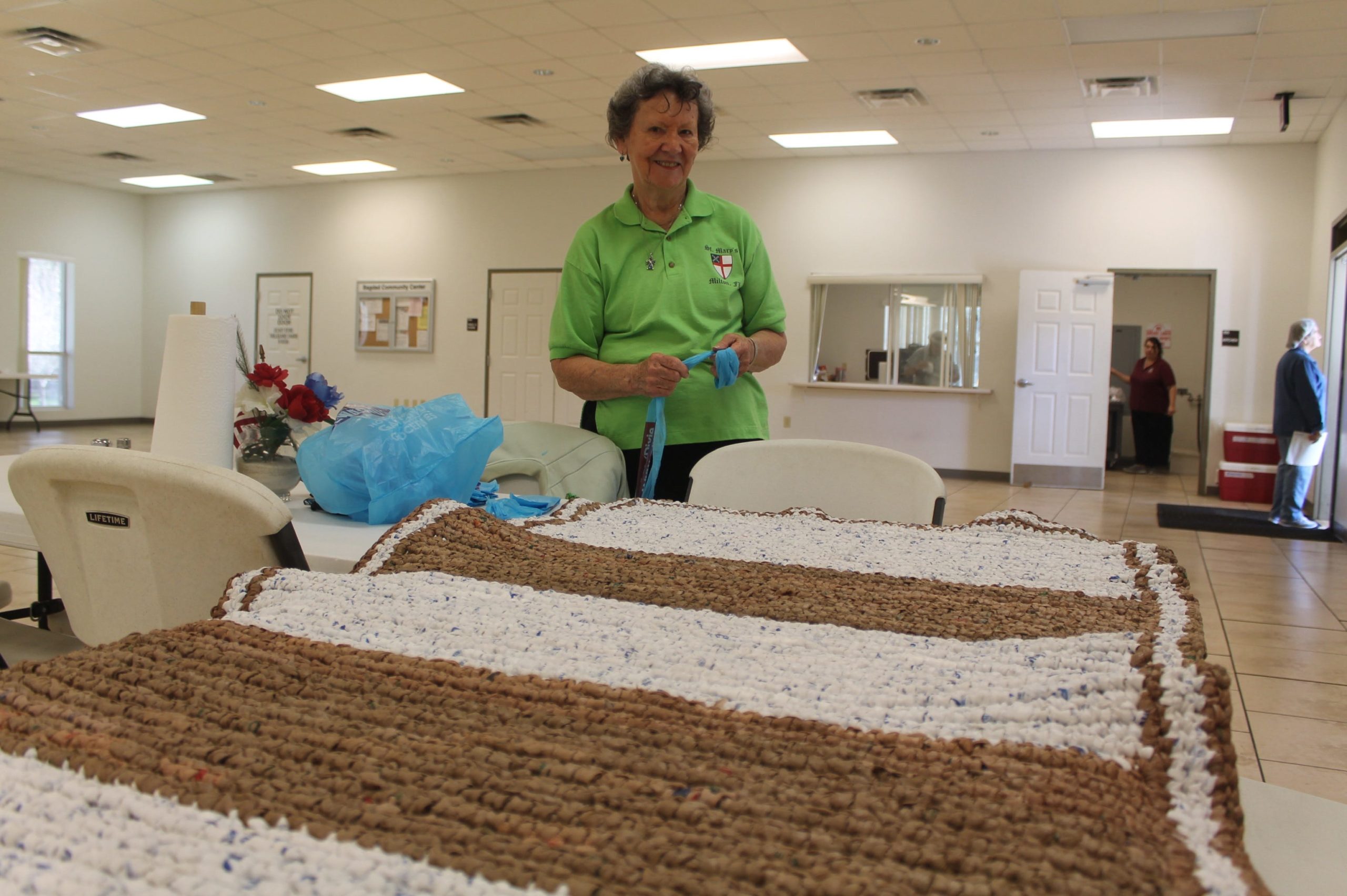 Milton Woman Crochets Mats For Homeless From Plastic Bags Santa Rosa   Ghows DA 65cefd02 6646 0d48 E053 0100007f39ae Ef57c637 Scaled 